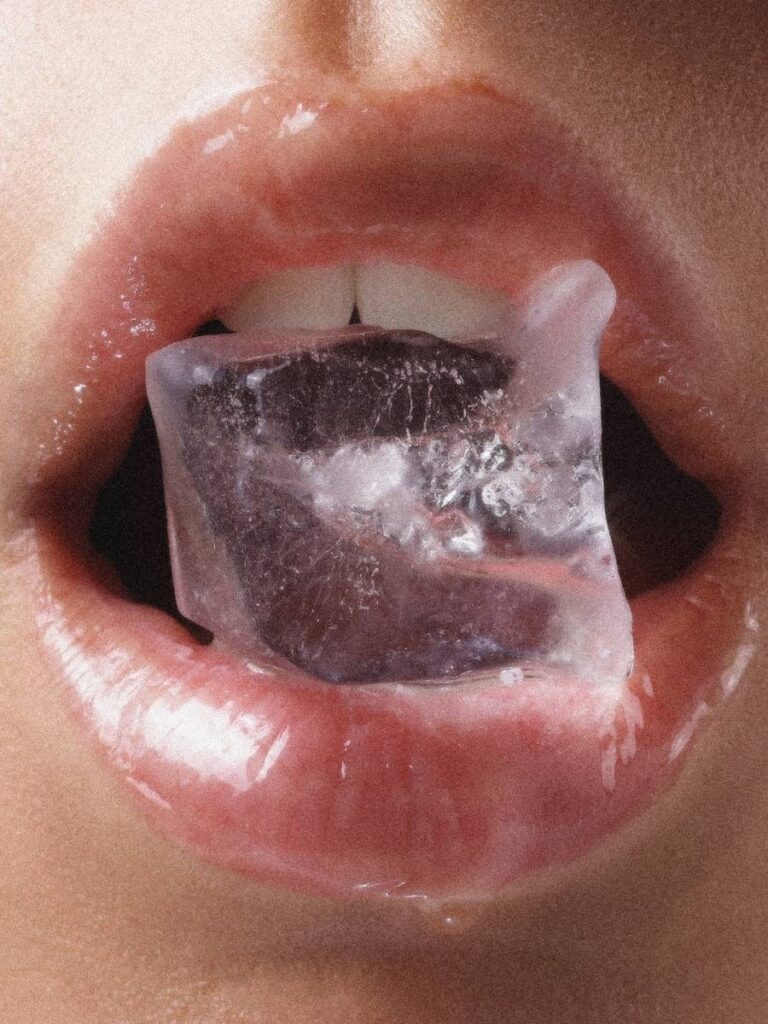 Virsiku huulepalsam Peach Plump - Pilt 2