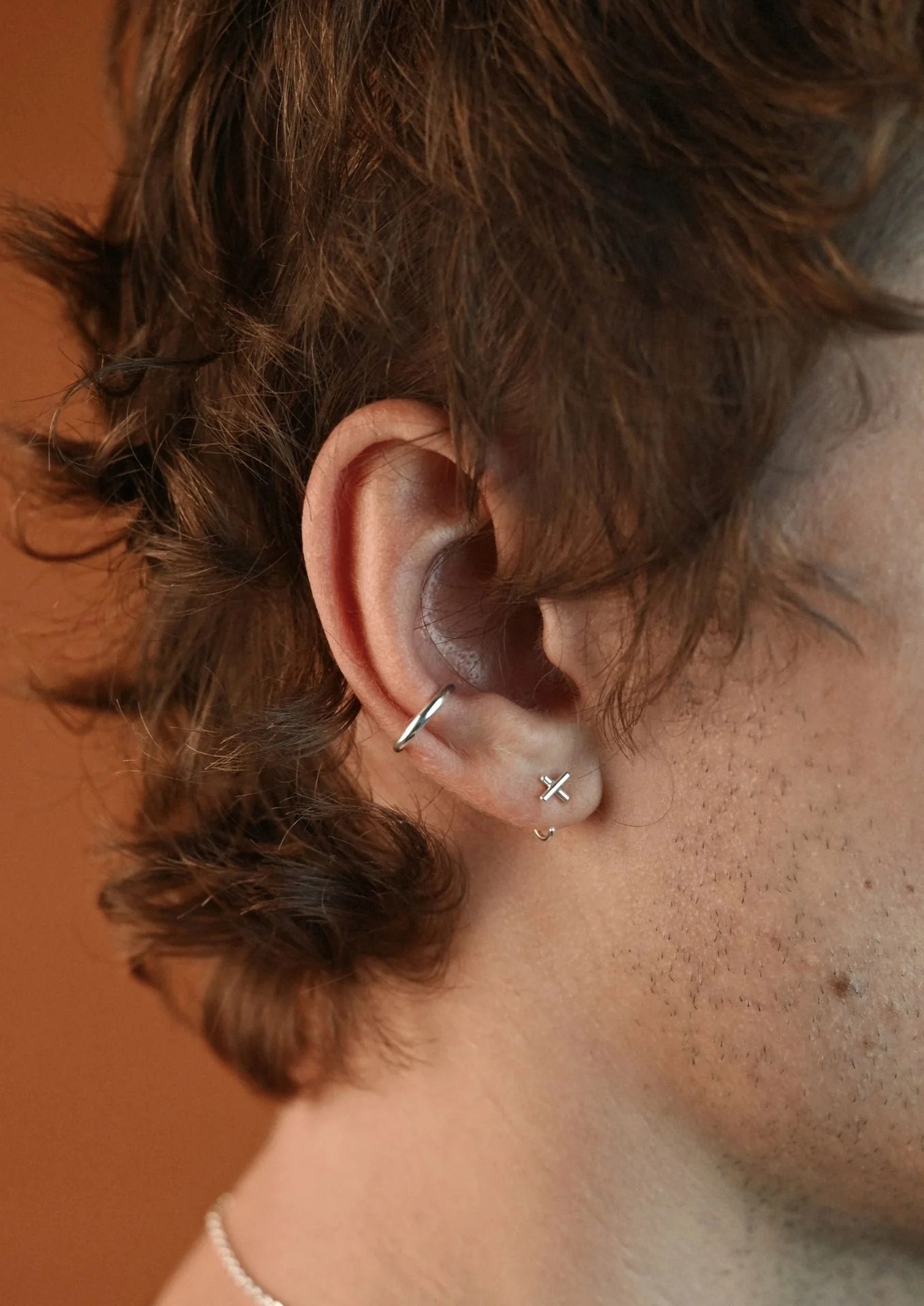 Line kõrvamansett (ear cuff) – hõbe - Pilt 6