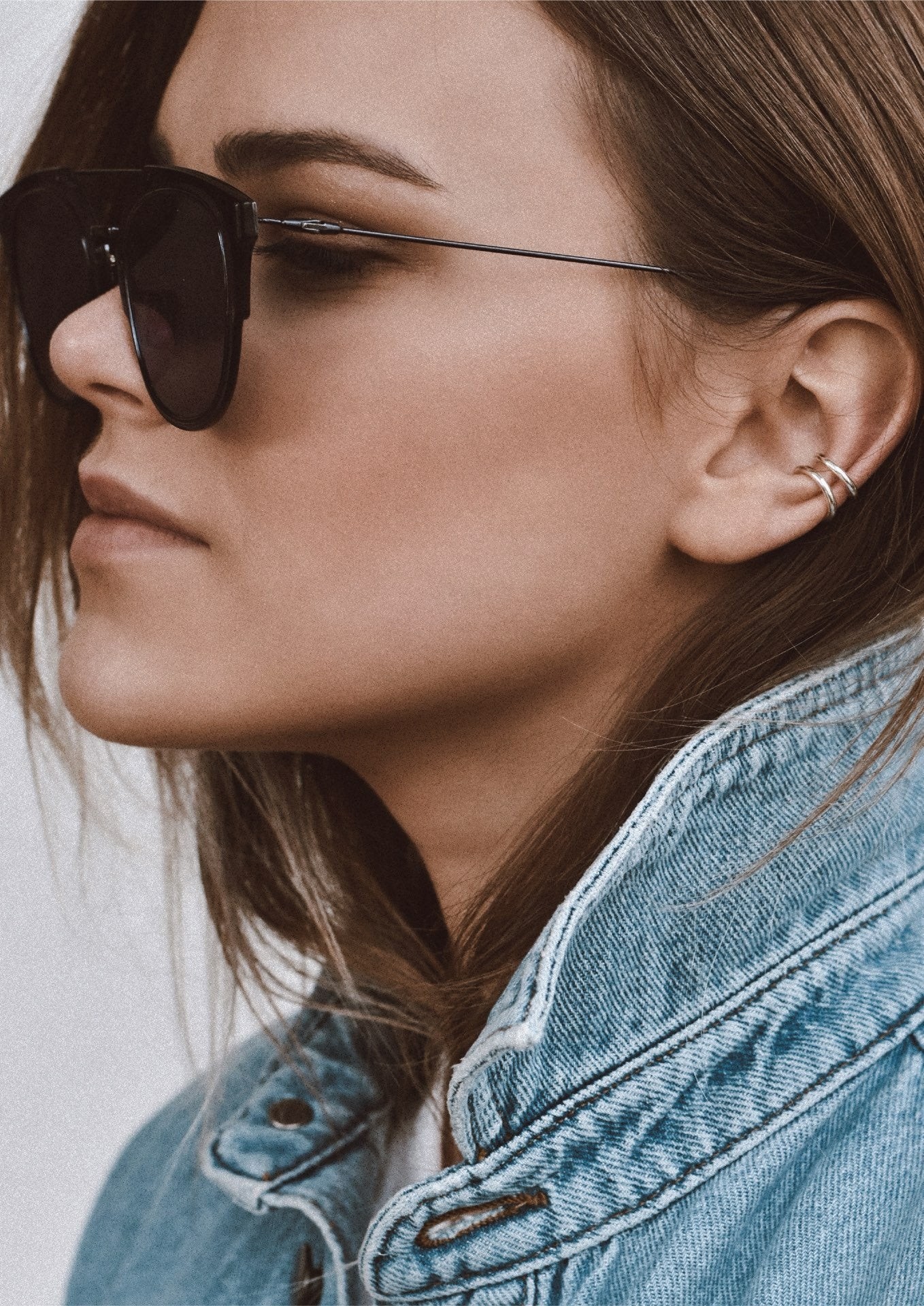 Line kõrvamansett (ear cuff) – hõbe