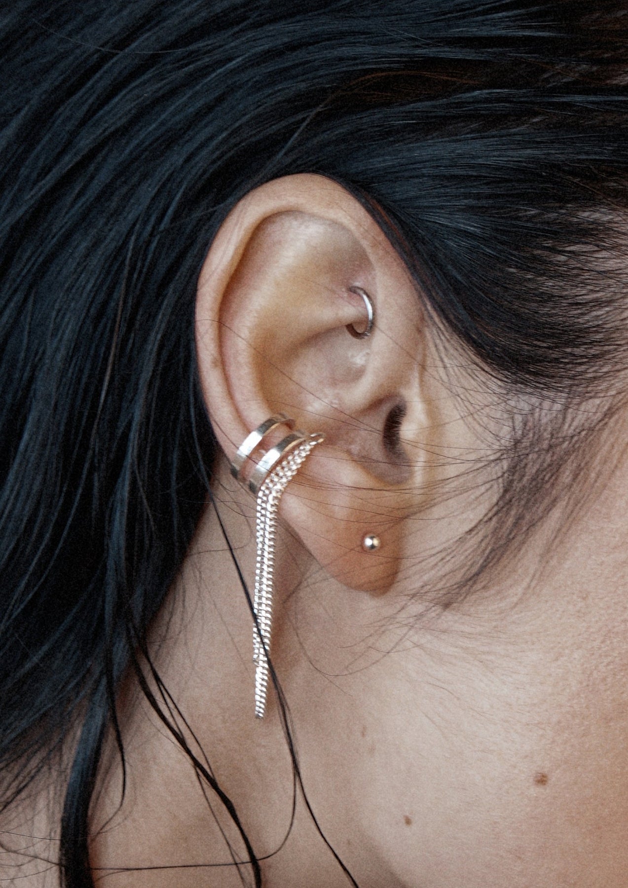 Revolve kõrvamansett (ear cuff) – hõbe